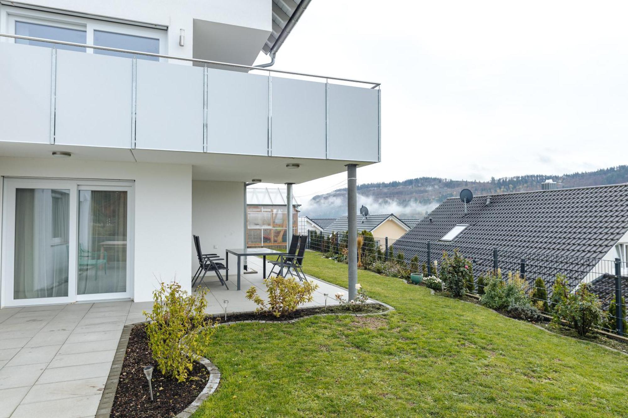 Atemberaubender Ausblick Mit Premium-Wanderwegen Vor Der Haustuer Apartman Albstadt Kültér fotó